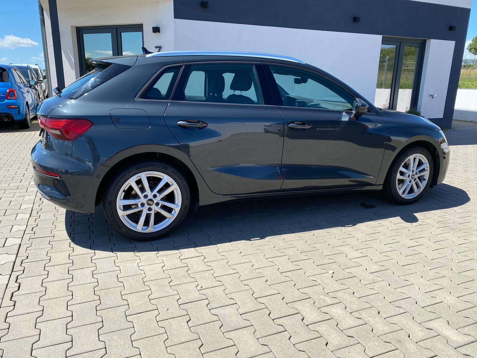 Audi A3 30 TDI advanced/NAVI/R-KAM/TÜV SEVICE NEU 30 TDI advanced/NAVI/R-KAM/TÜV SEVICE NEU - Bild 4