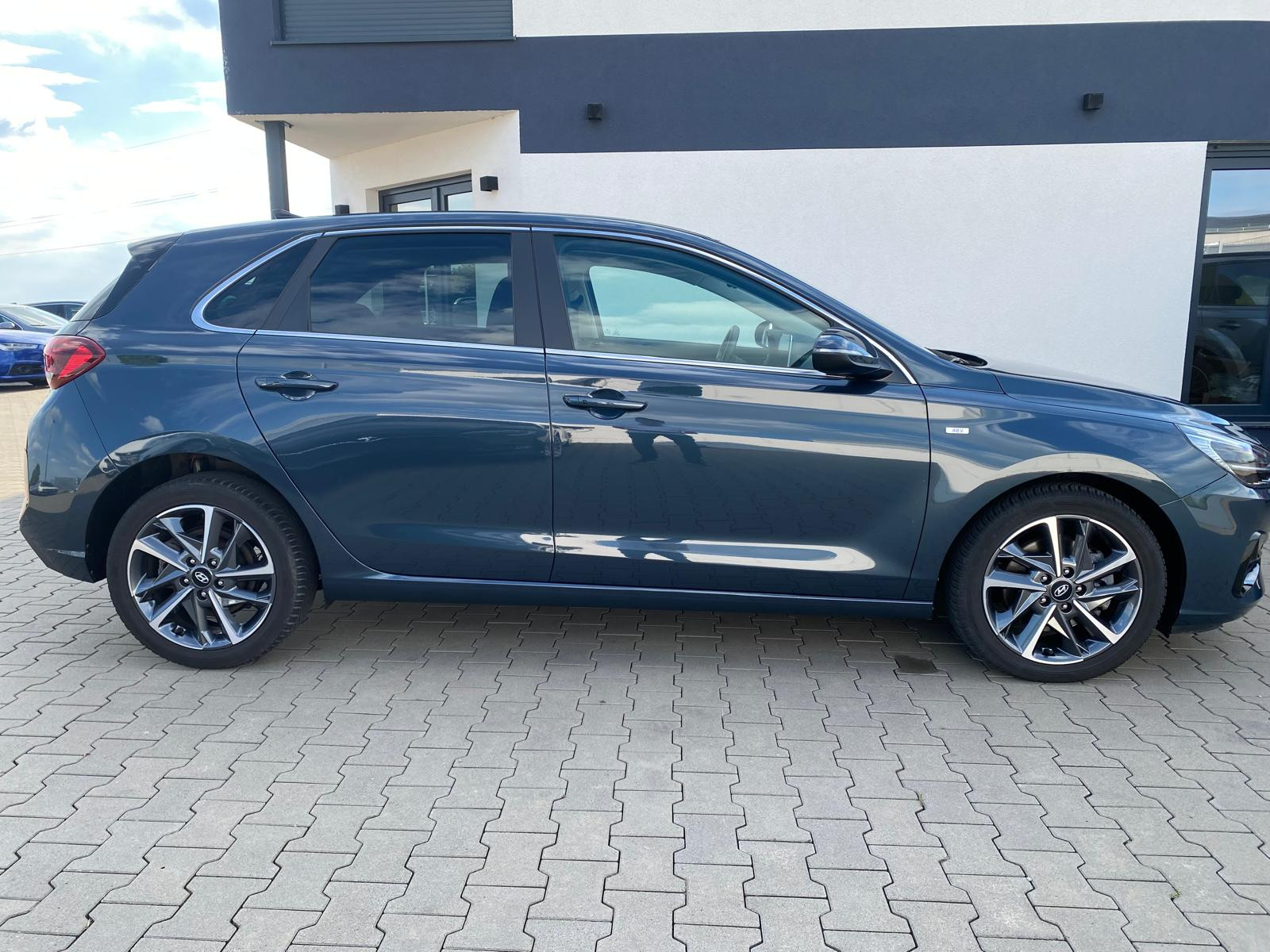 Hyundai i30 Prime/NAVI/PANO/R-KAM/Komfort-Paket Prime/NAVI/PANO/R-KAM/Komfort-Paket - Bild 10