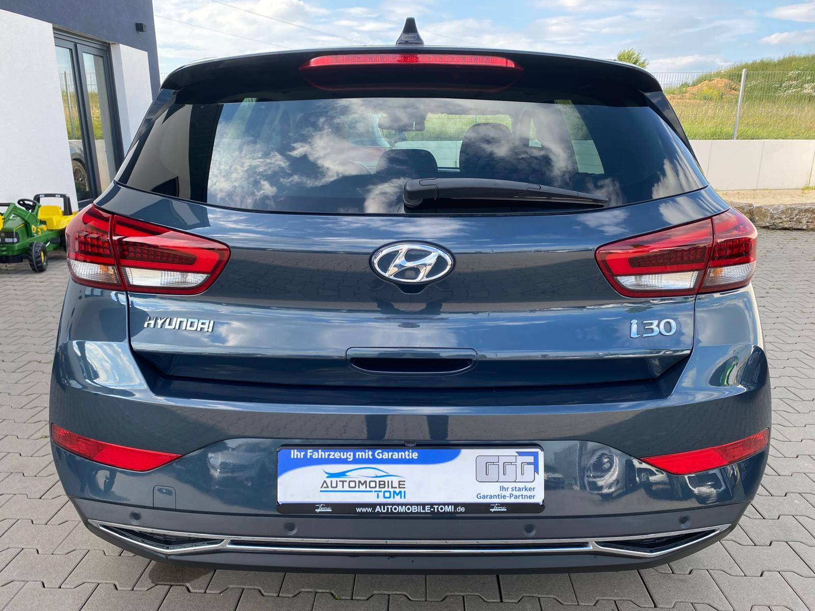 Hyundai i30 Prime/NAVI/PANO/R-KAM/Komfort-Paket Prime/NAVI/PANO/R-KAM/Komfort-Paket - Bild 8