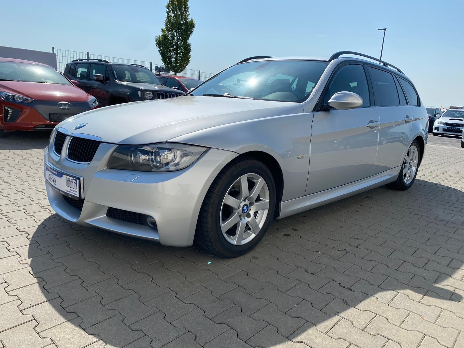 BMW 318 M-Paket M-Paket - Bild 1