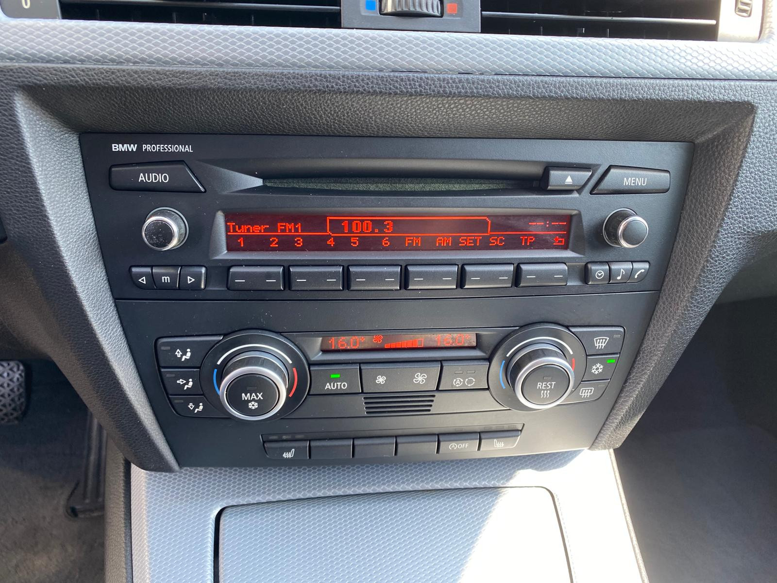 BMW 318 M-Paket M-Paket - Bild 14