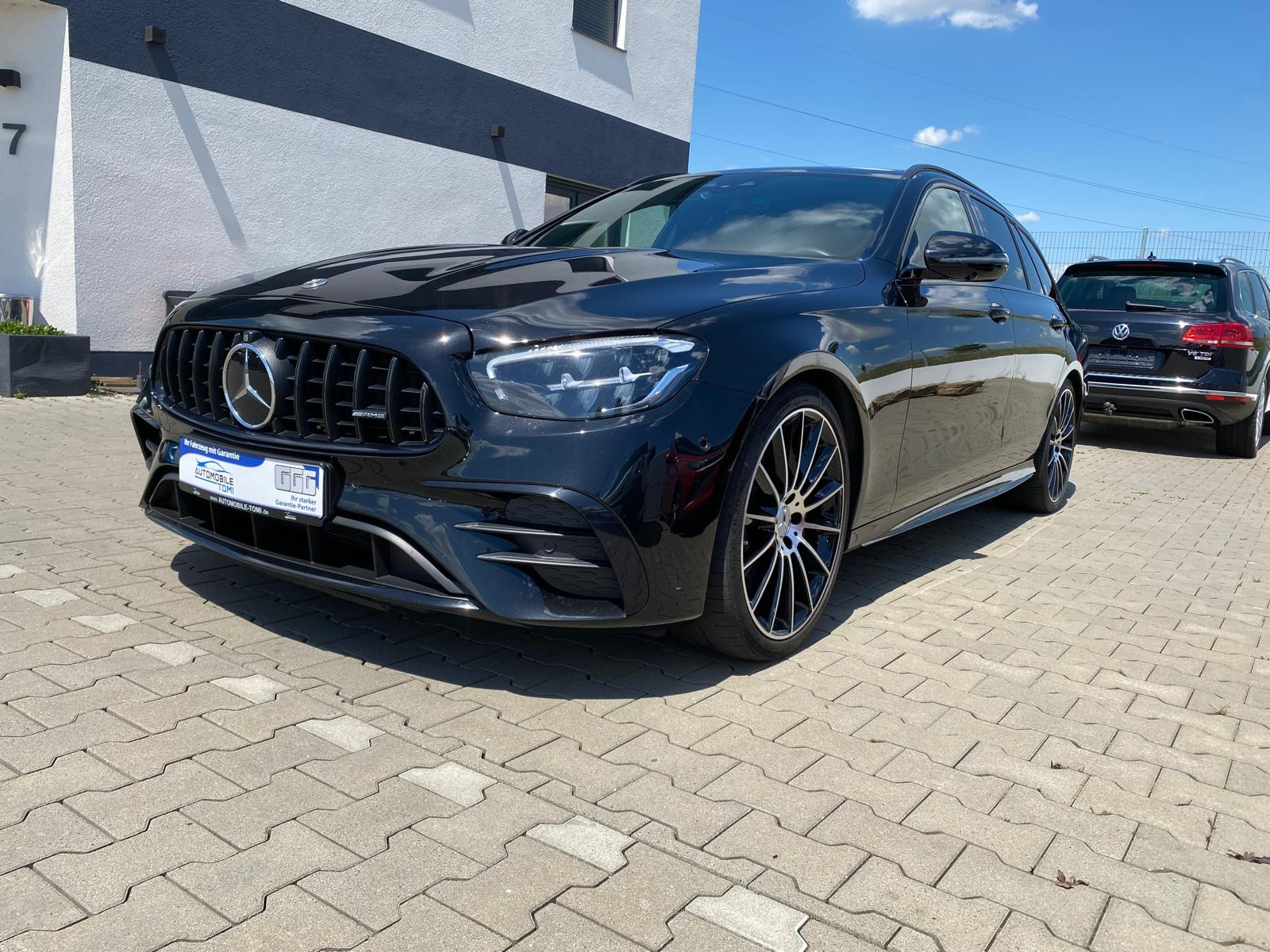 Mercedes-Benz E 53 AMG  4Matic+ /360 Kam/PANO/AMG Dynamic-Plus-Paket 4Matic+ /360 Kam/PANO/AMG Dynamic-Plus-Paket - Bild 1