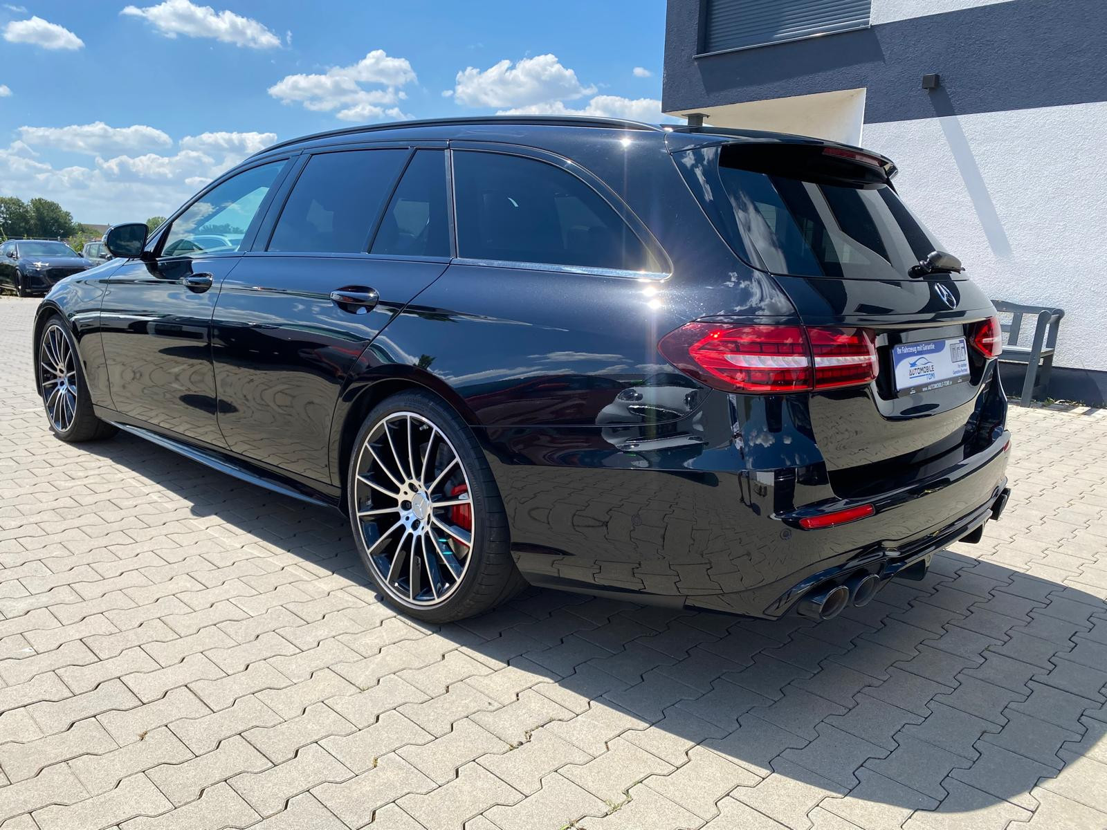 Mercedes-Benz E 53 AMG  4Matic+ /360 Kam/PANO/AMG Dynamic-Plus-Paket 4Matic+ /360 Kam/PANO/AMG Dynamic-Plus-Paket - Bild 8