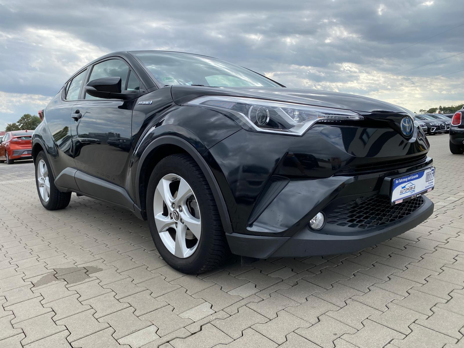 Toyota C-HR Hybrid Flow/NAVI/R-KAM Hybrid Flow/NAVI/R-KAM - Bild 1