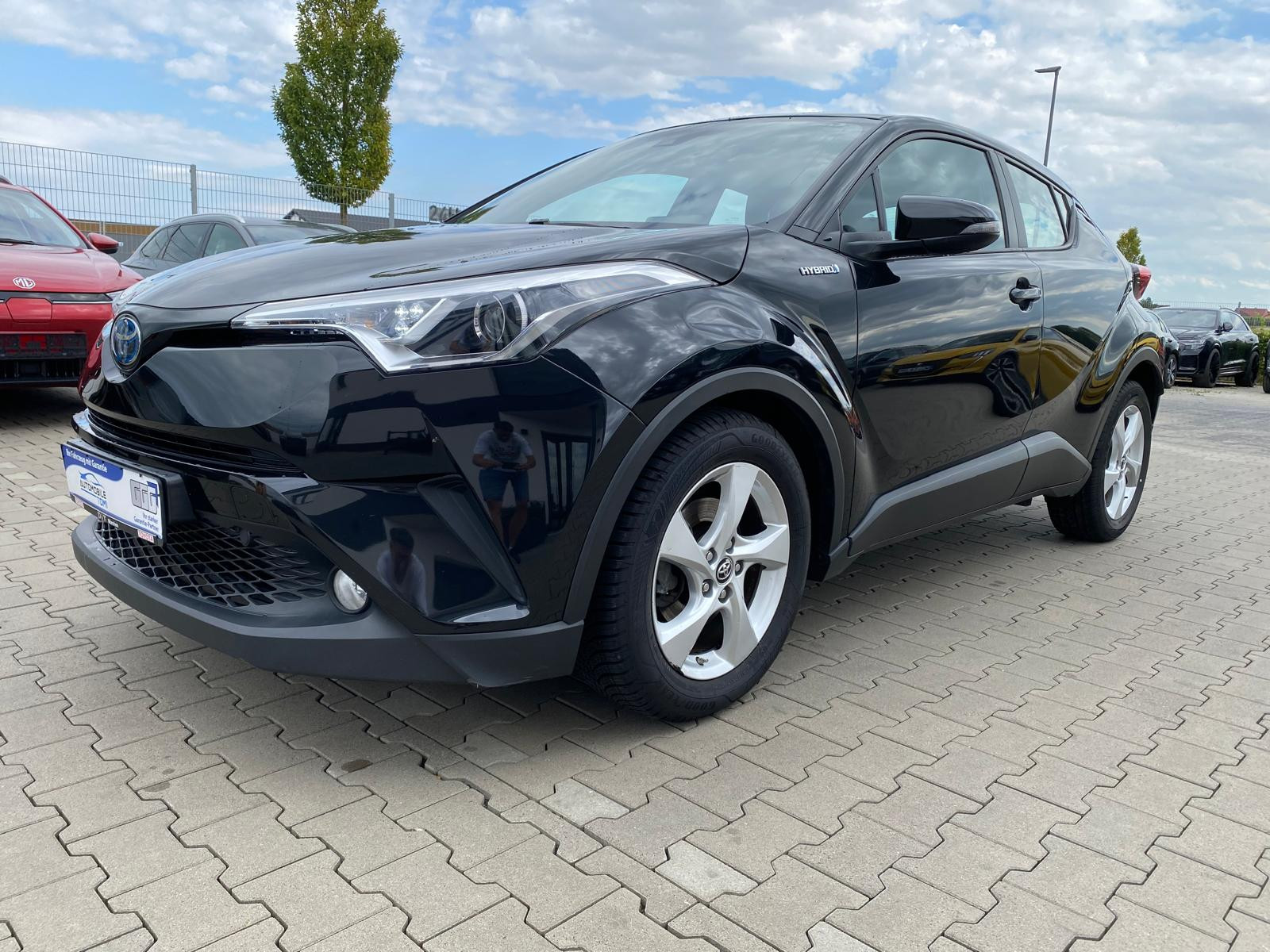 Toyota C-HR Hybrid Flow/NAVI/R-KAM Hybrid Flow/NAVI/R-KAM - Bild 7