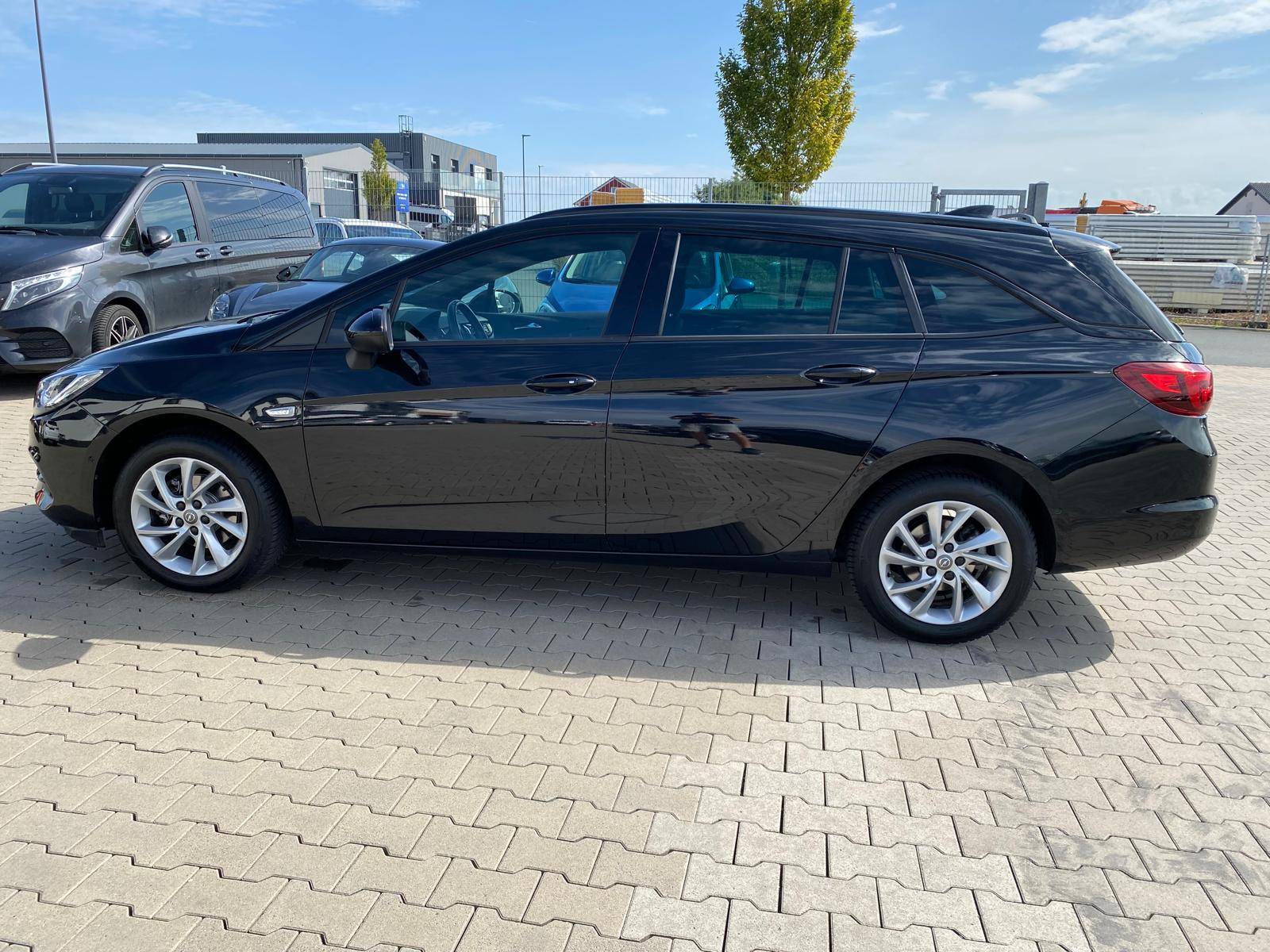 Opel Astra Ultimate Start/Stop/NAVI/R-KAM/LED Ultimate Start/Stop/NAVI/R-KAM/LED - Bild 10