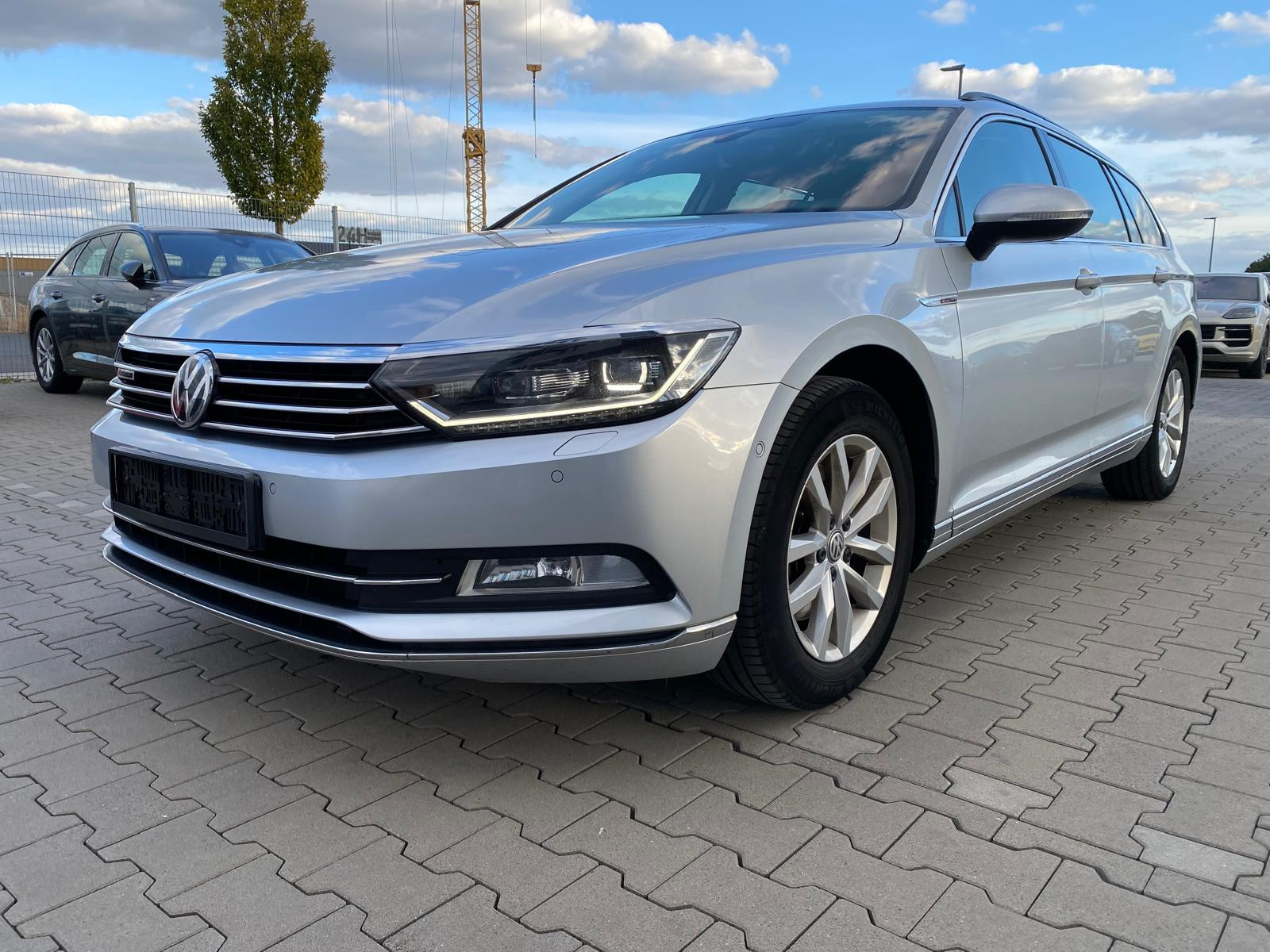 VW Passat Comfortline 4Motion BMT/Virt.Tacho/NAVI/ Comfortline 4Motion BMT/Virt.Tacho/NAVI/ - Bild 1