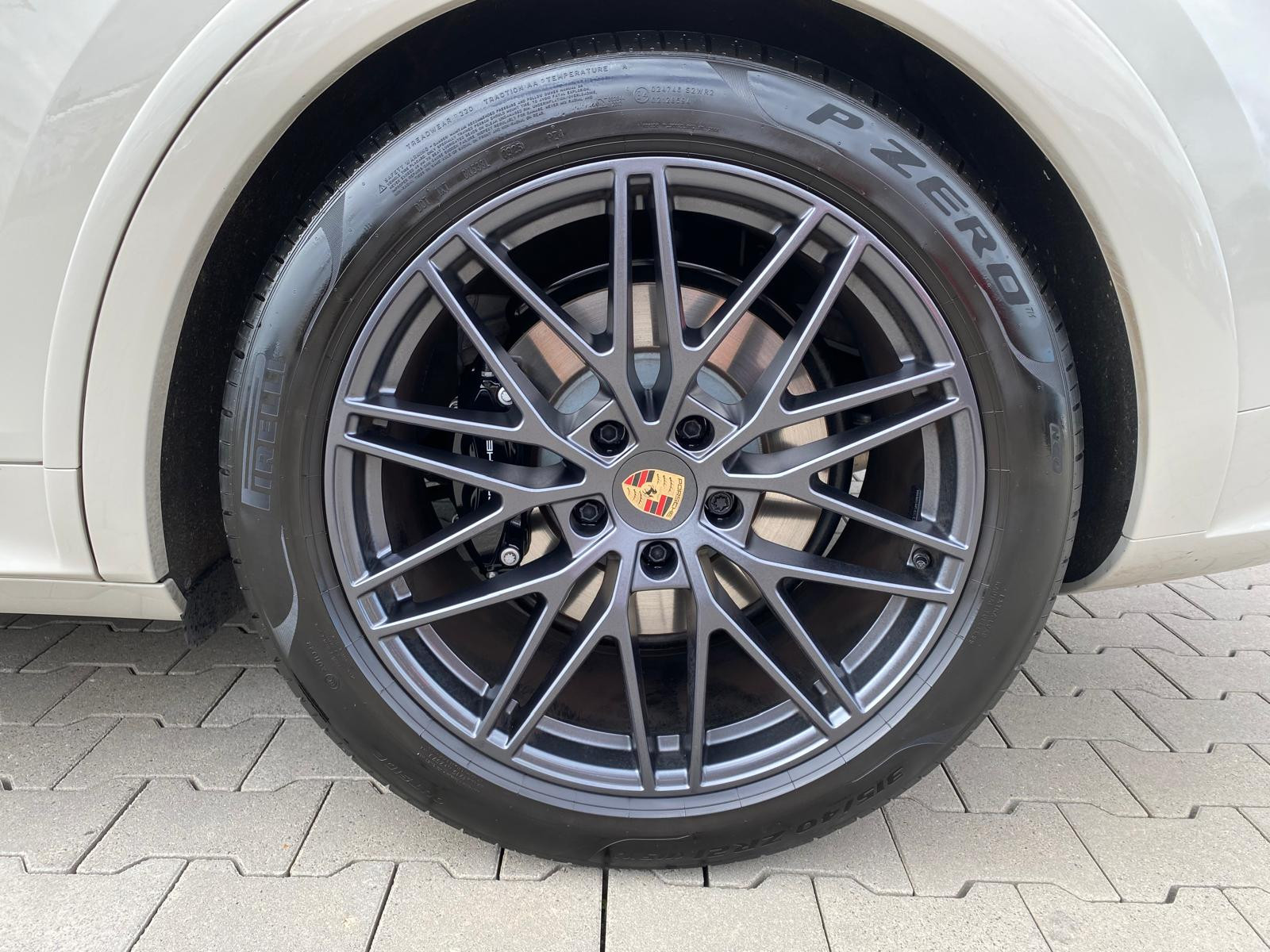 Porsche Cayenne GTS/Dt.Fahrz./Garantie/Matrix-LED/Burmester/StHz GTS/Dt.Fahrz./Garantie/Matrix-LED/Burmester/StHz - Bild 13