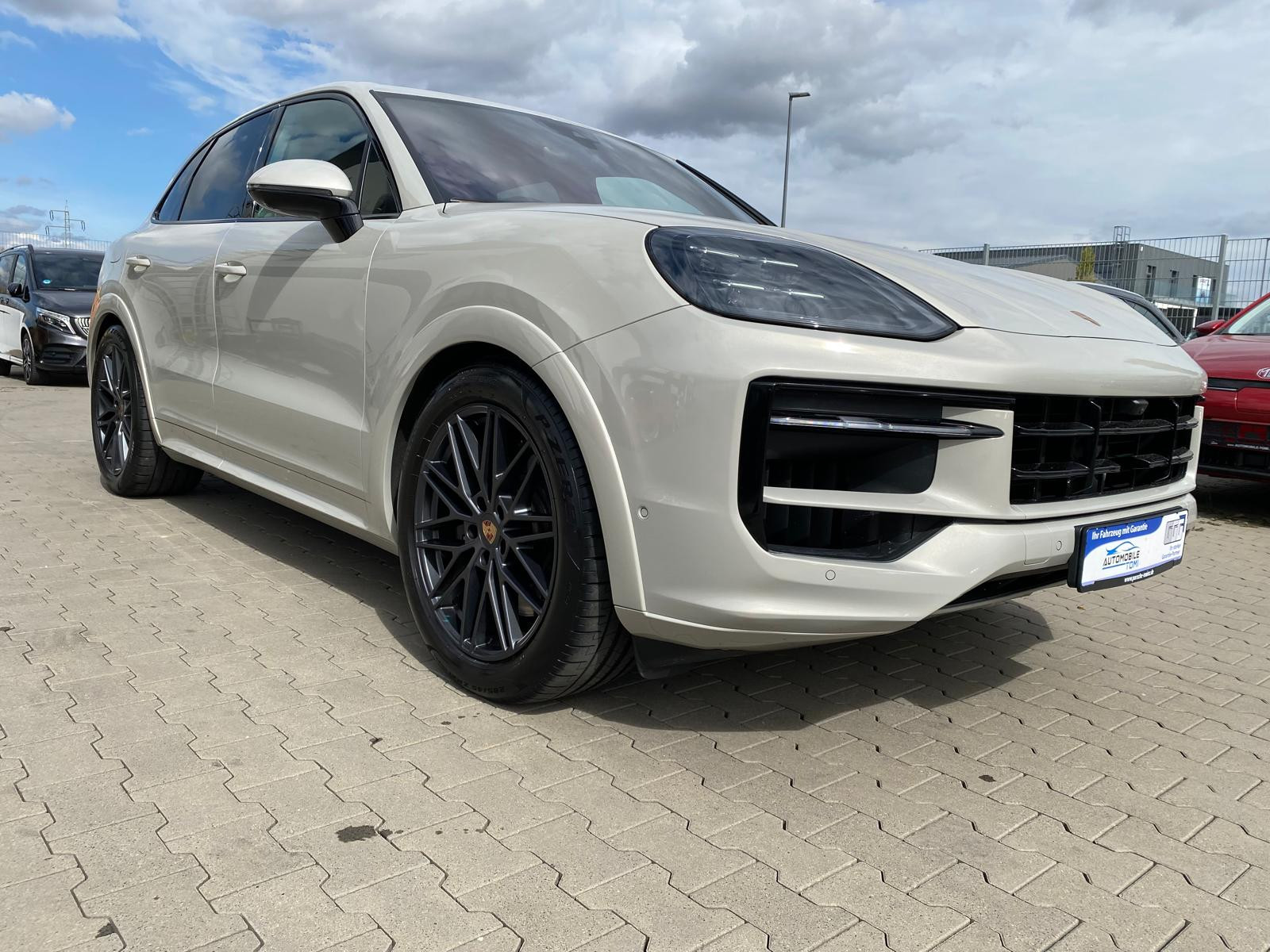 Porsche Cayenne GTS/Dt.Fahrz./Garantie/Matrix-LED/Burmester/StHz GTS/Dt.Fahrz./Garantie/Matrix-LED/Burmester/StHz - Bild 4