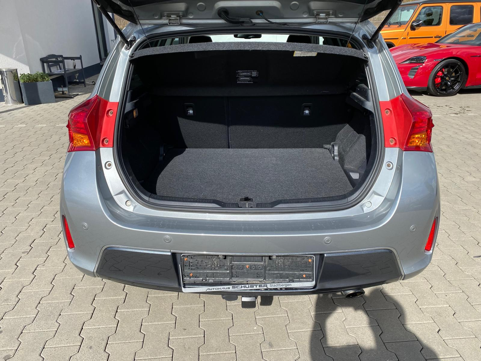 Toyota Auris Hybrid Executive/NAVI/R-KAM Hybrid Executive/NAVI/R-KAM - Bild 13