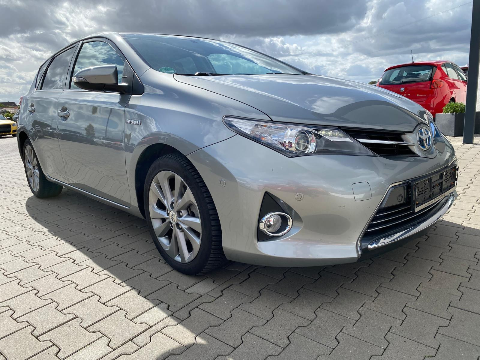 Toyota Auris Hybrid Executive/NAVI/R-KAM Hybrid Executive/NAVI/R-KAM - Bild 4
